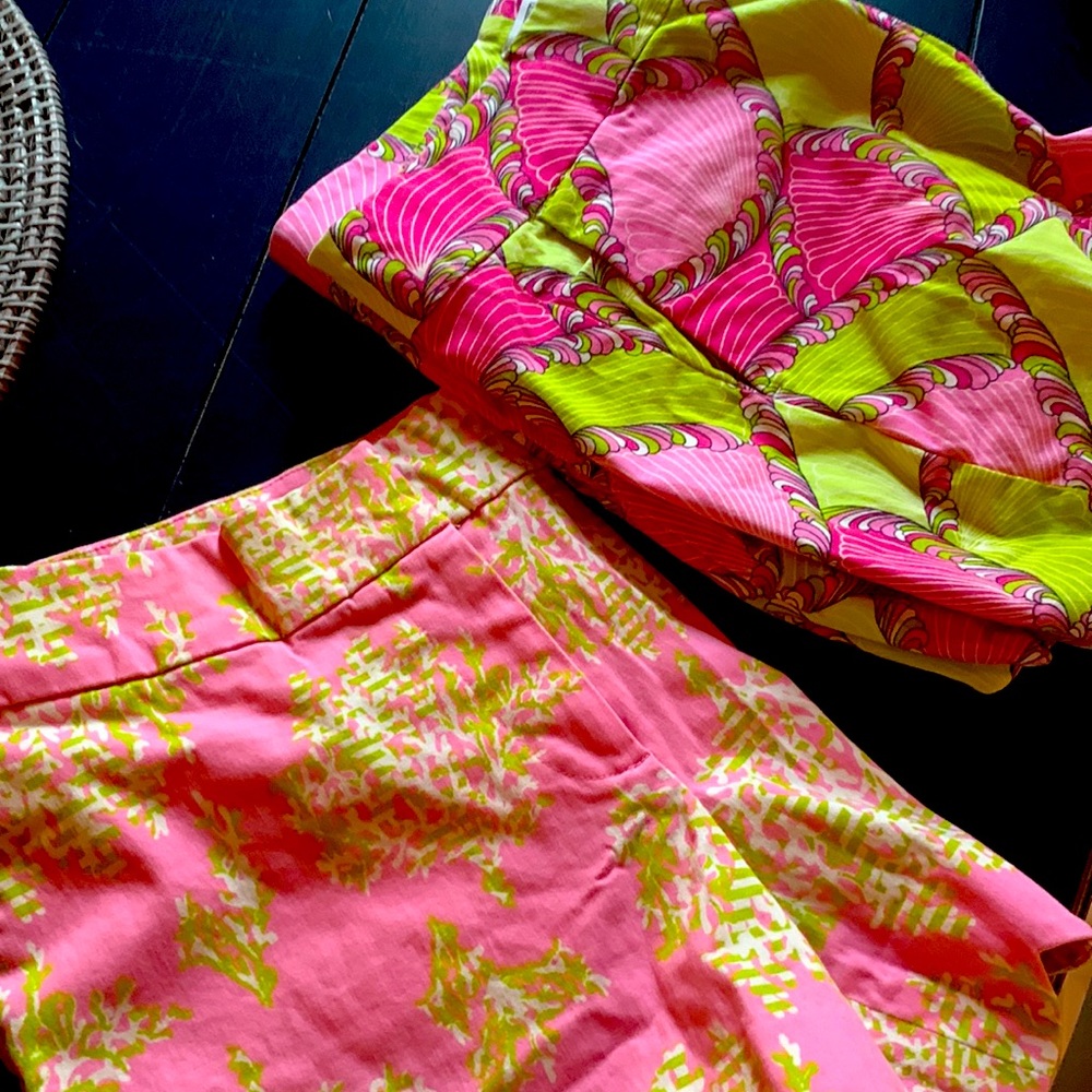 Two pair of crown and ivy shorts size 4